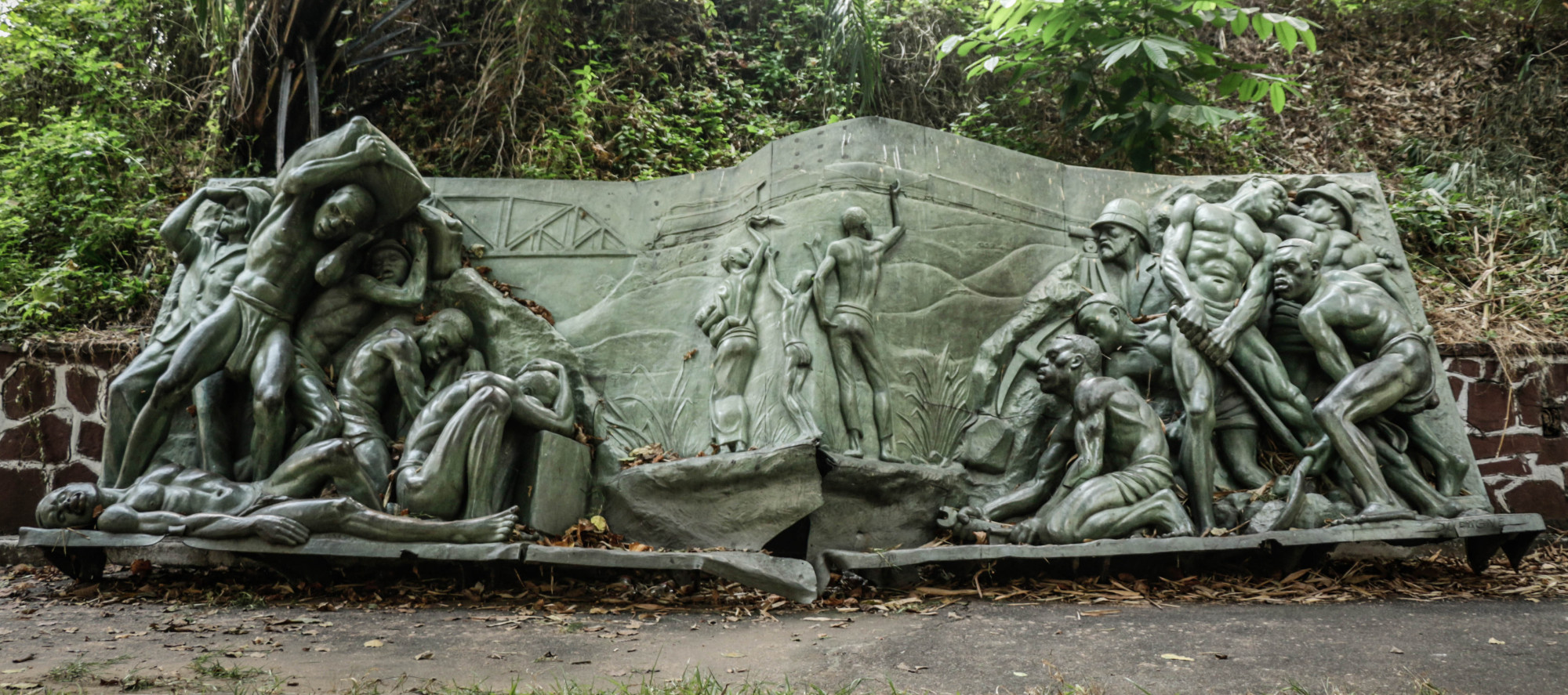 Le Monument du Rail, a bronze bas-relief by the Belgian sculptor Arthur Dupagne, sits at the Institute of National Museums of Congo, in the Mont Ngaliema area of the capital Kinshasa last week. The frieze was installed on the wall of city’s central station in 1948 to mark the 50-year anniversary of the completion of the Leopoldville-Matadi railway line, the construction of which cost the lives of nearly 2,000 people, most of them Congolese labourers. The sculpture was removed by the dictator Mobutu Sese Seko in 1971 and kept in his private garden, on Mount Ngaliema, where it remains today. Photos © Justin Makangara for Fondation Carmignac Kinshasa, Democratic Republic of Congo, June 2020.